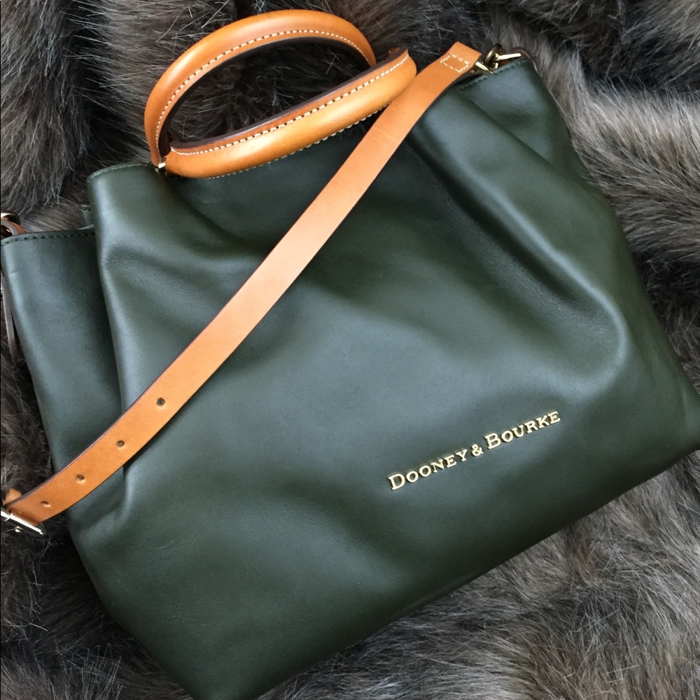 Dooney and Bourke Forest green city Barlow 😍